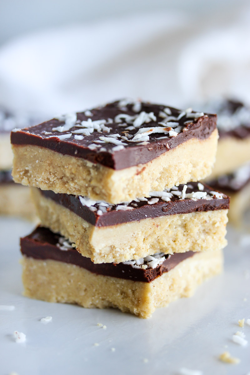 Raw Chocolate Coconut Cashew Bars | dishingouthealth.com