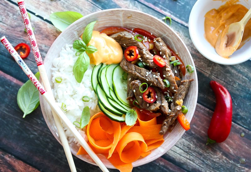 Korean Beef Bowls with Chili Aioli | dishingouthealth.com