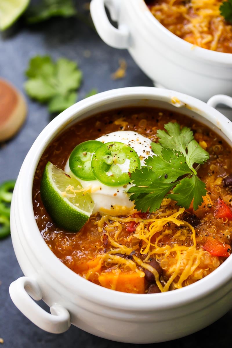 30 Minute Tempeh Enchilada Quinoa Soup | dishingouthealth.com