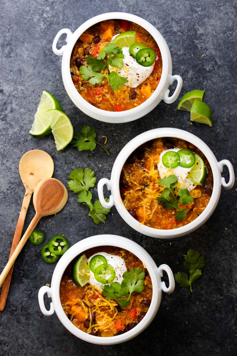 30 Minute Tempeh Enchilada Quinoa Soup | dishingouthealth.com