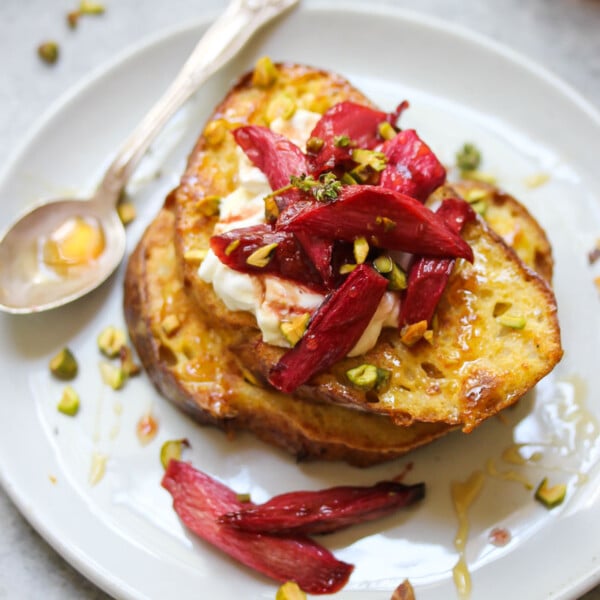 Vanilla Roasted Rhubarb French Toast | dishingouthealth.com
