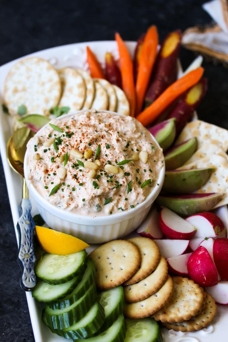 10-Minute Paprika-Chive Crab Dip
