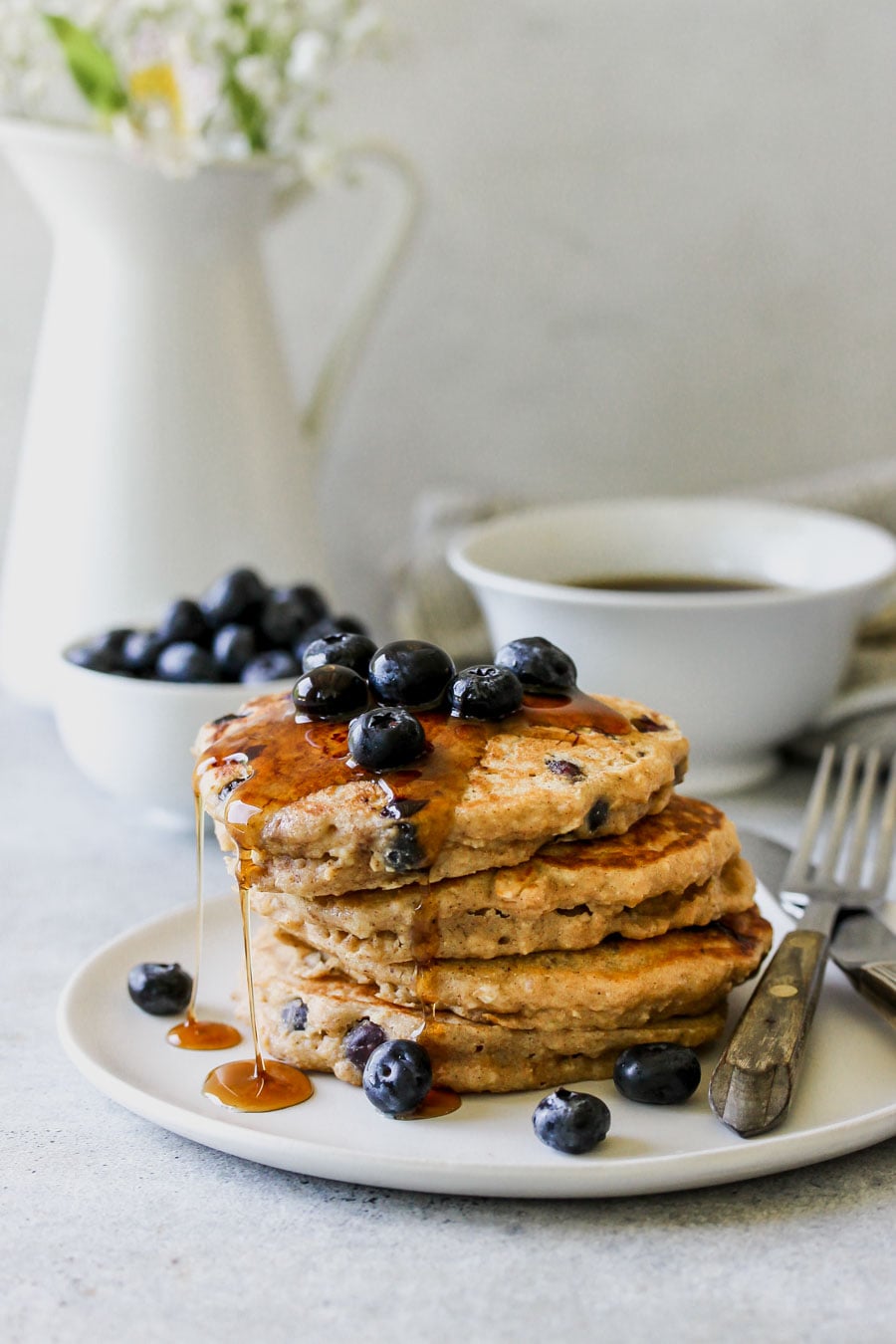 Whole-Grain Blueberry-Chai Buttermilk Pancakes