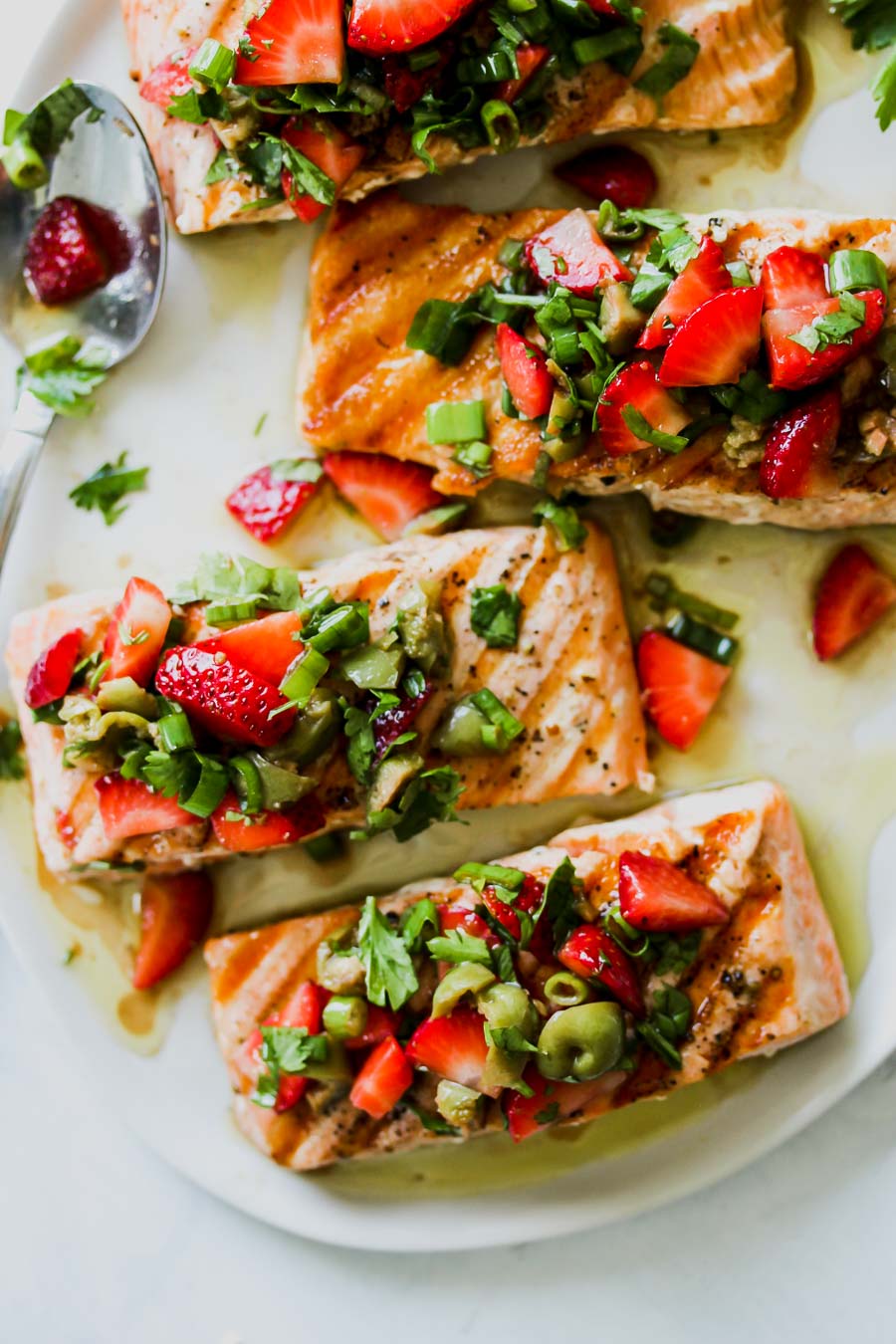 Grilled Salmon with Strawberry-Scallion Tapenade