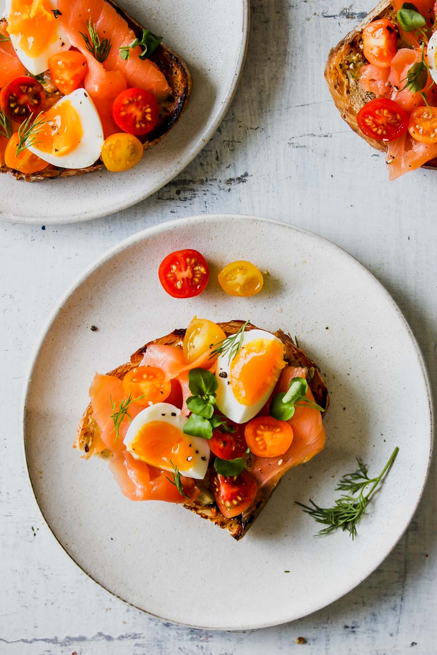 Smoked Salmon Niçoise Toast