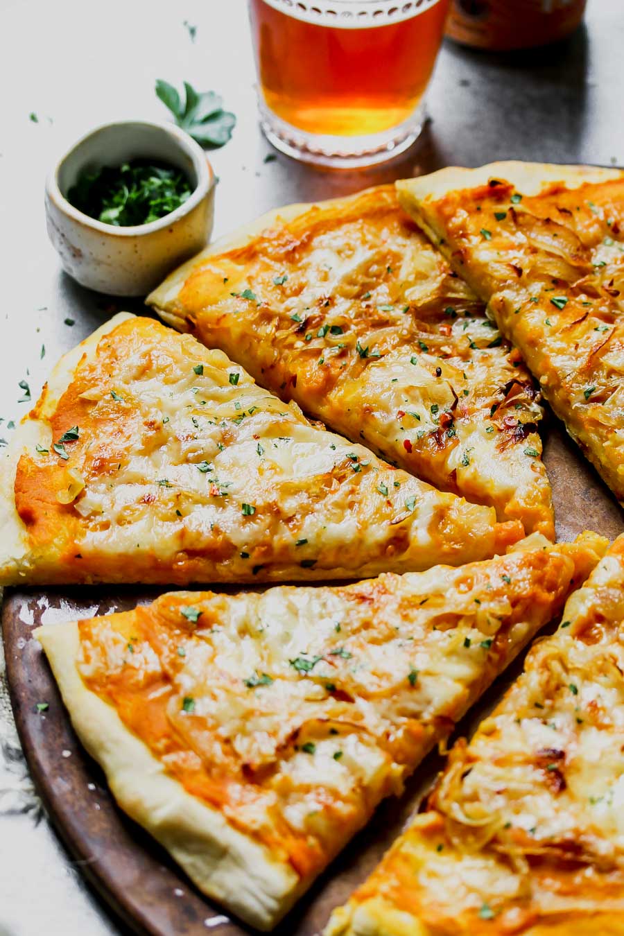 5 Ingredient Pumpkin and Gouda Pizza