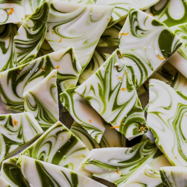 Matcha-Tahini White Chocolate Bark