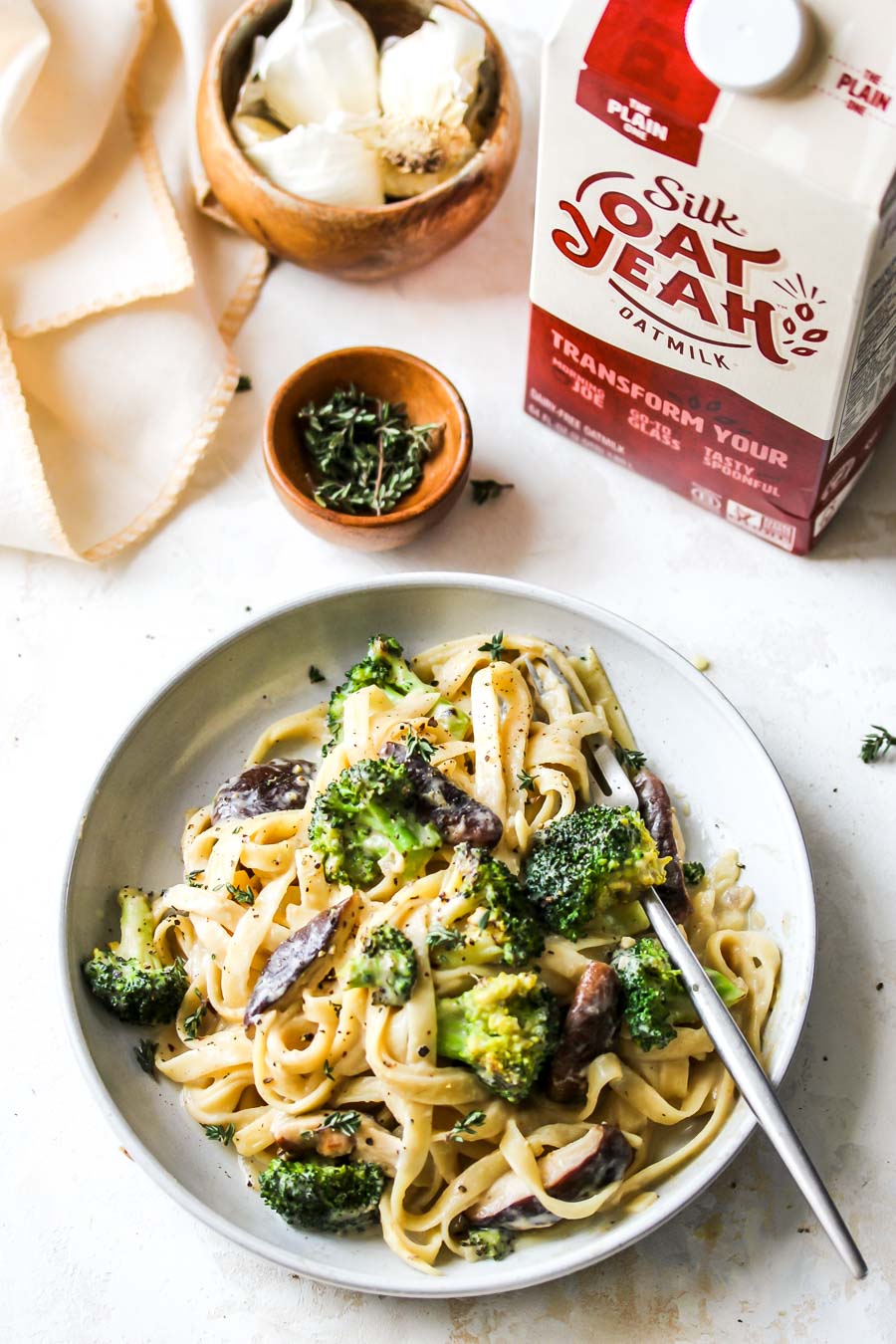 Broccoli and Mushroom Fettuccine with Miso Cream Sauce