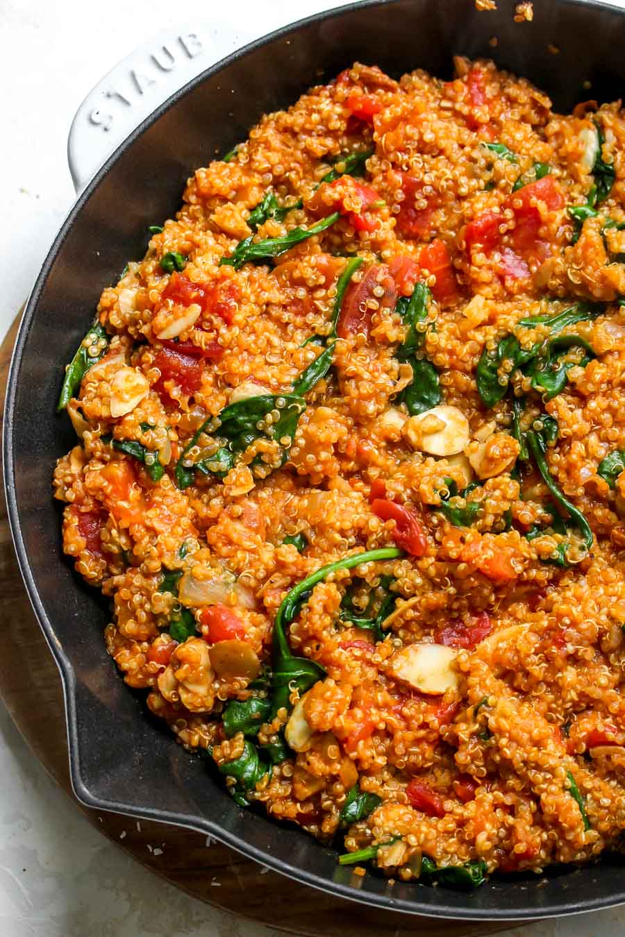 Quinoa mixture after being fully cooked in the pan.