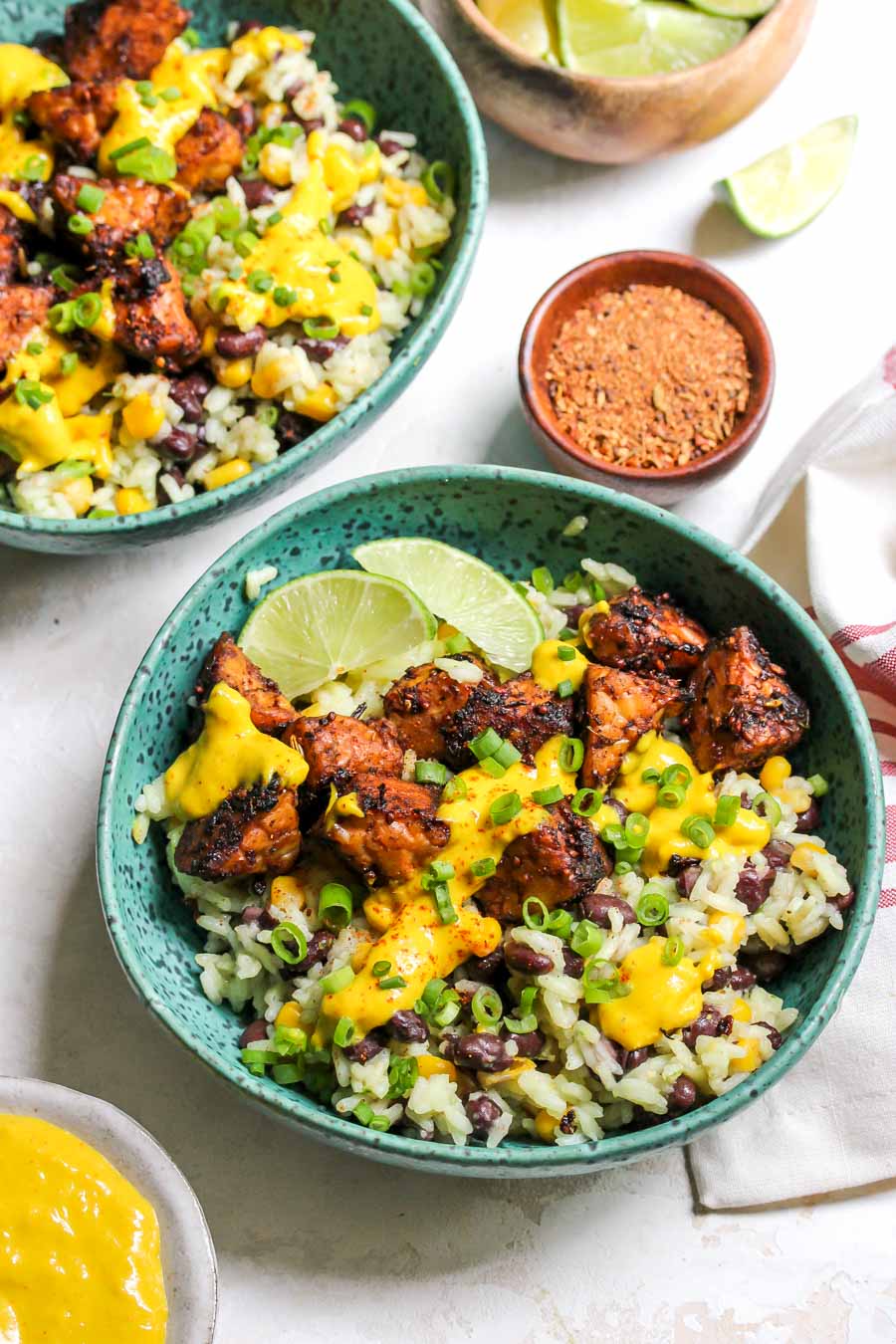 Tempeh Bowls with Jerk-Spice and Mango-Tahini