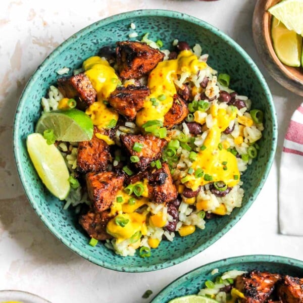 Jerk-Marinated Tempeh Bowls with Mango-Tahini