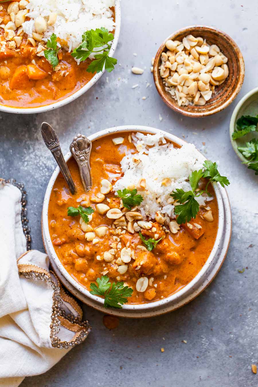 Vegan One Pot Chickpea and Sweet Potato Peanut Stew (West-African Inspired)