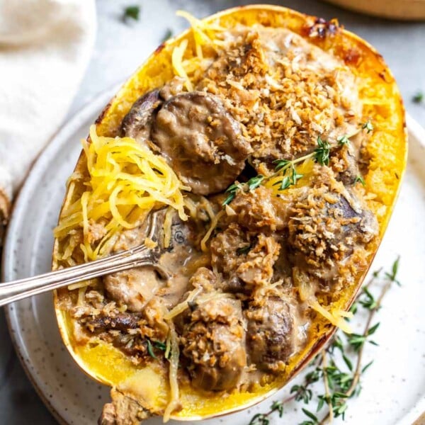 Spaghetti Squash with Savory Mushroom Stroganoff Sauce (Low Carb, Vegetarian)
