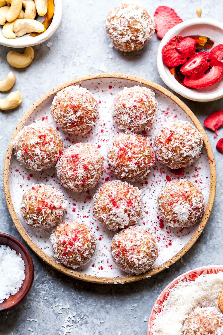 Paleo and Vegan Strawberry Energy Bites with Coconut