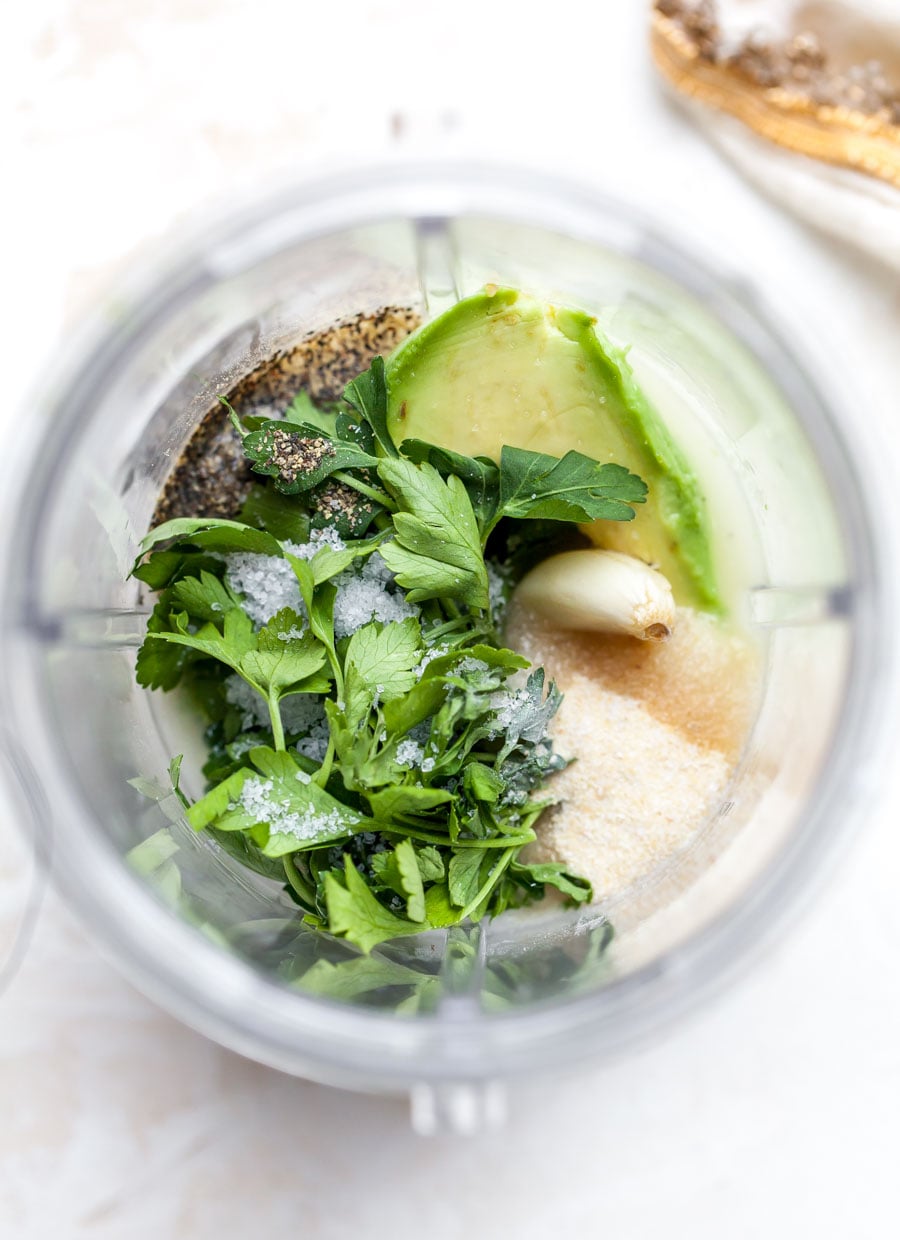 Ingredient display for Avocado Ranch with yogurt