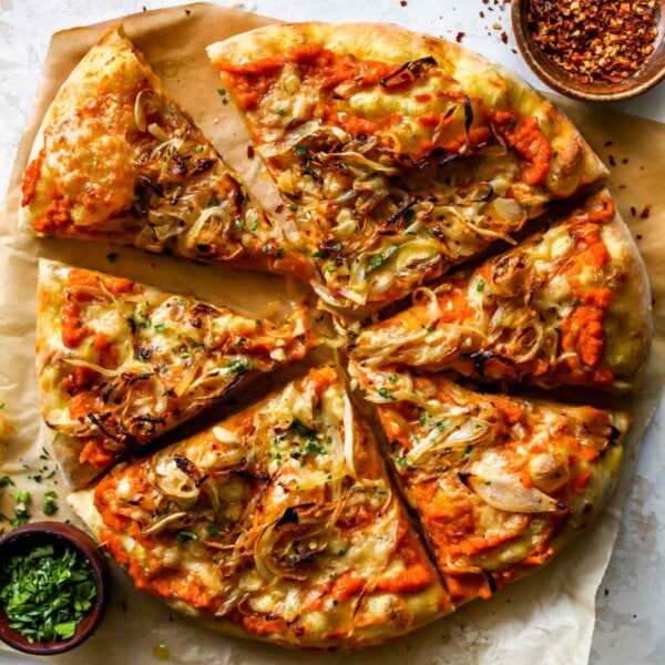 5 Ingredient Pumpkin and Gouda Pizza