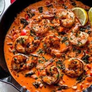 Creamy Garlic-Paprika Shrimp Skillet