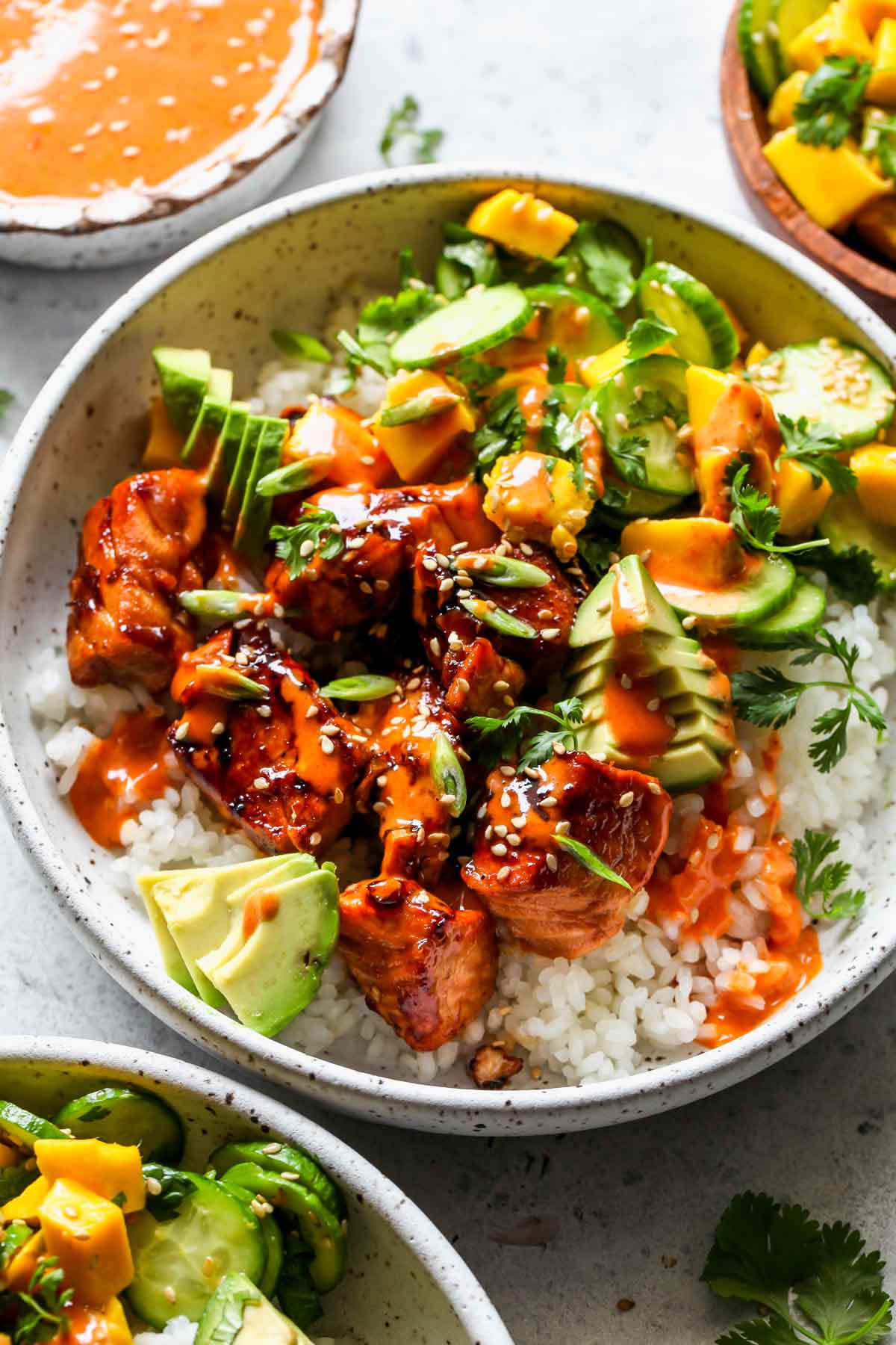 Salmon sushi bowls assembled in a serving bowl