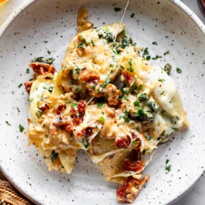 Creamy Sun-Dried Tomato and Ricotta Stuffed Shells