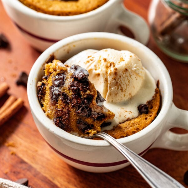 Healthy Pumpkin Mug Cake